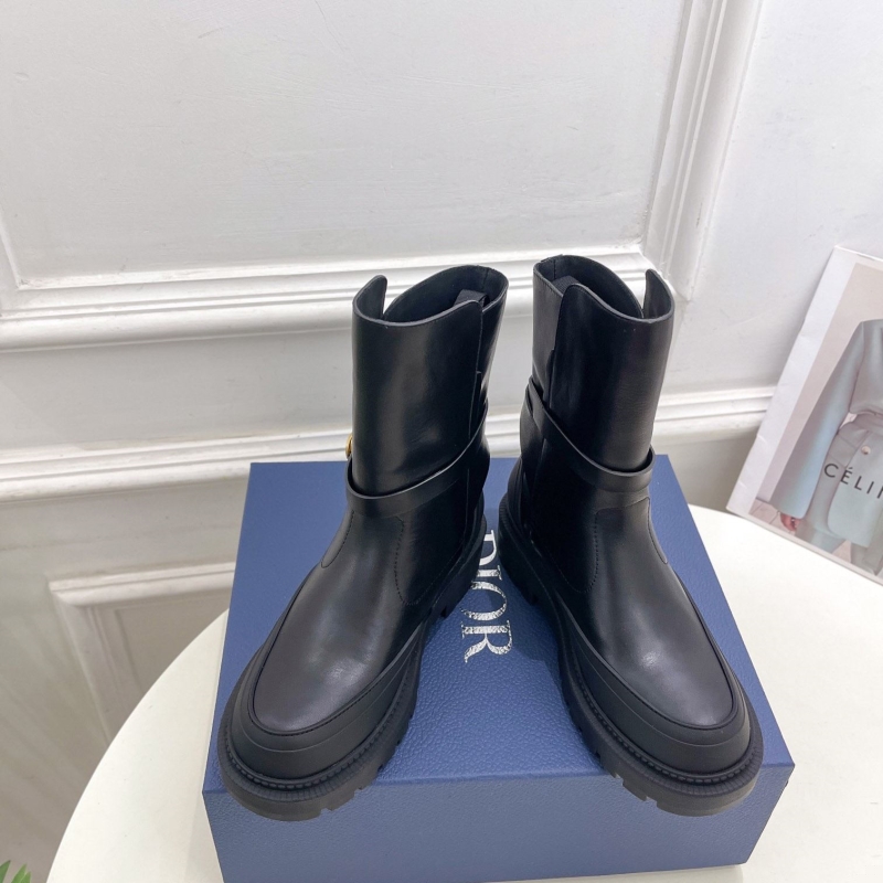 ch**an D*or boots